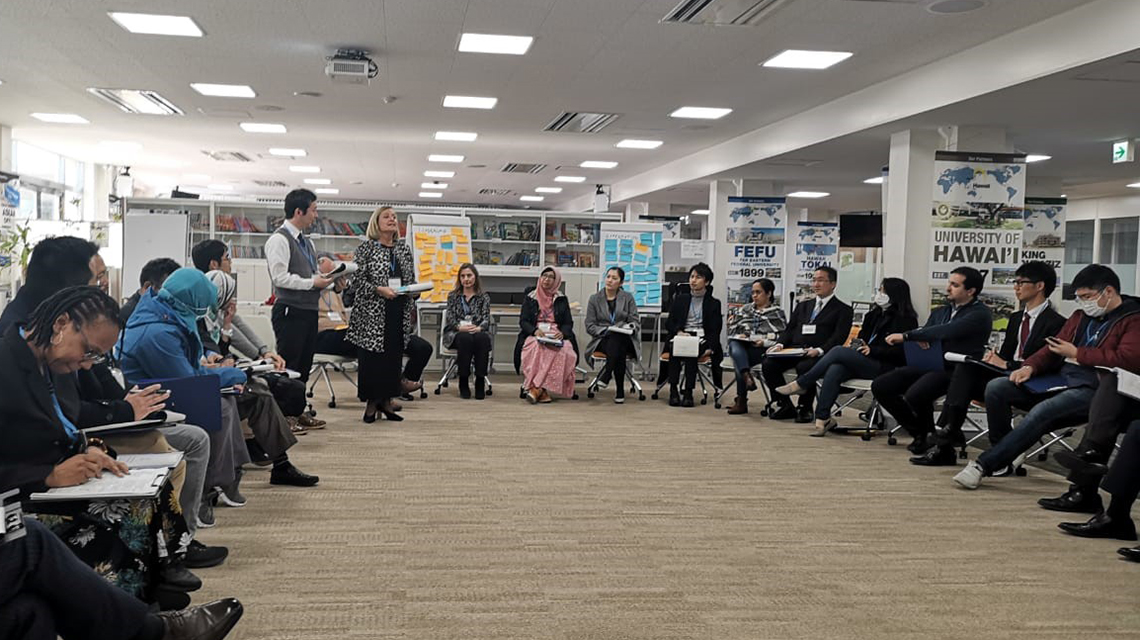 japan-school-groupdiscussion-1140x640.jpg