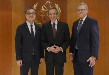 Rafael Mariano Grossi, IAEA Director General, met with Dr. Naoki Chigusa (left), Chief Executive Officer of the World Association of Nuclear Operators (WANO), during his official visit to the Agency headquarters in Vienna, Austria. 13 January 2023.