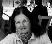 <br><br><font point-size=”14”>From a fascination with political philosophy, international law and European institutions, Merle Opelz began her academic career with a bachelor’s degree in government studies from Indiana University in the United States. To further her education, she travelled from the US to France, to study at the Institut d'études Politiques de Paris and Sorbonne University, and to Italy, where she obtained a master’s degree in advanced international studies from Johns Hopkins University.<br><br>
Merle learned about the IAEA and its mission upon moving to Austria. Drawn by its mandate, she joined the Agency in 1967 as a professional officer in the Division of External Relations and later in the Office of the Director General.  In 1972 she joined the IAEA Office in Geneva until her retirement in 2000 as Head of the Office.  She credits much of her career fulfillment to her interest in the substance of her work and to the advice of various mentors she encountered along the way.<br><br>
Merle’s advice to young women and future leaders is “to enjoy life, keep in touch with colleagues and friends, and keep up your personal interests.” </font point-size>
