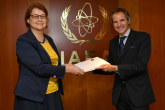 HE Ms. Pirkko Hämäläinen, Resident Representative of Finland to the IAEA, presented to Rafael Mariano Grossi, IAEA Director General, a pledge letter of financial support to the Marie Sklodowska-Curie Fellowship Programme during his official visit at the Agency headquarters in Vienna, Austria, on 2 November 2020.