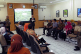 IAEA Director General Yukiya Amano visits the Plant Mutation Breeding Collaborating Centre CIRA-BATAN, during his official visit to Jakarta, Indonesia.  6 February 2018