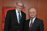 Visit of Mr. Gareth Evans, Co-Chair, International Commission on Nuclear Non-proliferation and Disarmament (ICNND), to IAEA Director General Yukiya Amano, IAEA, Vienna, Austria, 5 March 2010.