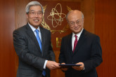 Presentation of credentials by the new Resident Representative of the Republic of Korea, Mr Song Young Wan, to IAEA Director General Yukiya Amano. IAEA, Vienna, Austria, 30 April 2014.