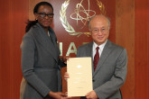 Presentation of credentials by the new Resident Representative of Swaziland, Ms Njabuliso B. Gwebu to IAEA Director General Yukiya Amano. IAEA, Vienna, Austria, 27 November 2014.