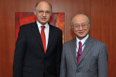 On 21 February 2011, H.E. Mr. Hector Marcos Timerman, Argentine Minister for Foreign Relations, met IAEA Director General Yukiya Amano at the IAEA Headquarters in Vienna, Austria.