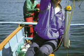 Researcher Iris Baula of the Marine Sciences Institute gathers water samples in Manila Bay using equipment supplied by the IAEA.
Photo Credits: David Kinley/IAEA 
