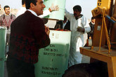 Over a period of five months in late 1993 and early 1994, the IAEA organized and supervised the removal of all declared stocks of nuclear-weapons-grade material from Iraq's Tuwaitha Nuclear Research Centre and a nearby storage site. Photo Credits: Action Team 1991-1998/IAEA