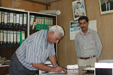 Engineer Radad Al-Oweid, manager of the 7th of April Farm where the demonstration site is located, meets with Dr. Khalaf.
Photo credit: L. Wedekind / IAEA 