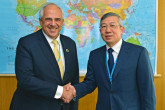 Dazhu Yang, IAEA Deputy Director General and Head of the Department of Technical Cooperation met with Ernesto Samper, Secretary-General of the Union of South American Nations (UNASUR), on 16 March 2016 at the IAEA headquarters in Vienna, Austria.